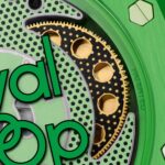 Royal Pop x Swatch : GREEN EIGHT - L'Harmonie Végétale & Horlogère – Image 3