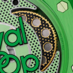 Royal Pop x Swatch : GREEN EIGHT - L'Harmonie Végétale & Horlogère – Image 4